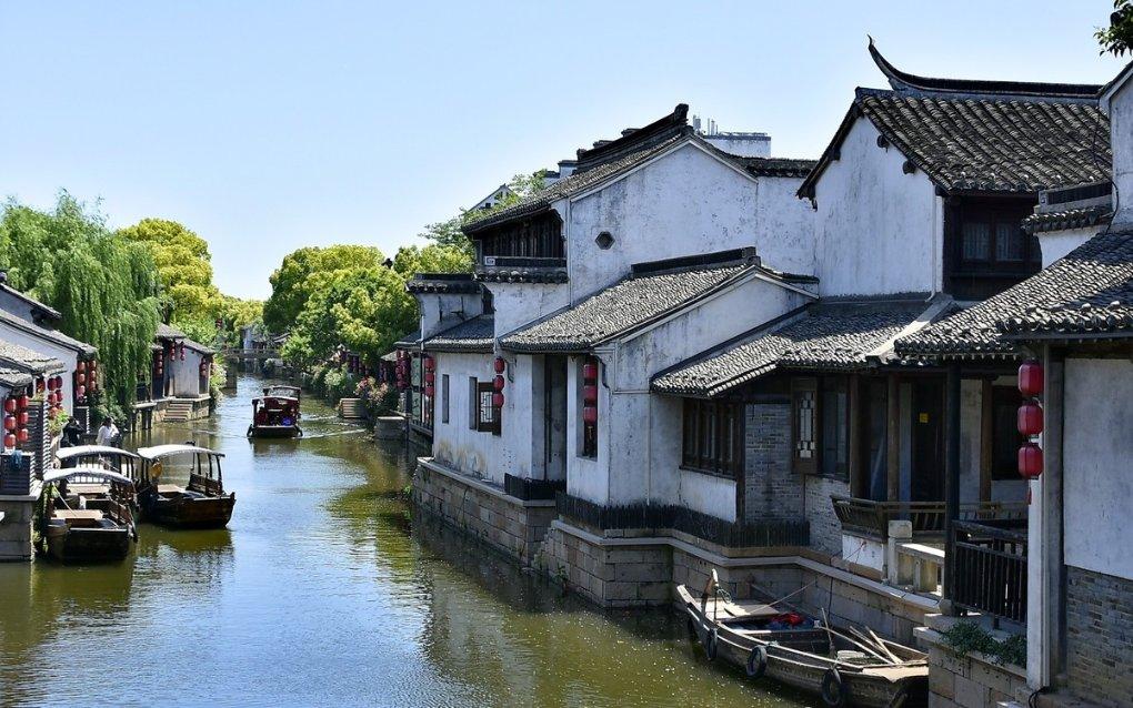 时代面前没有孤岛